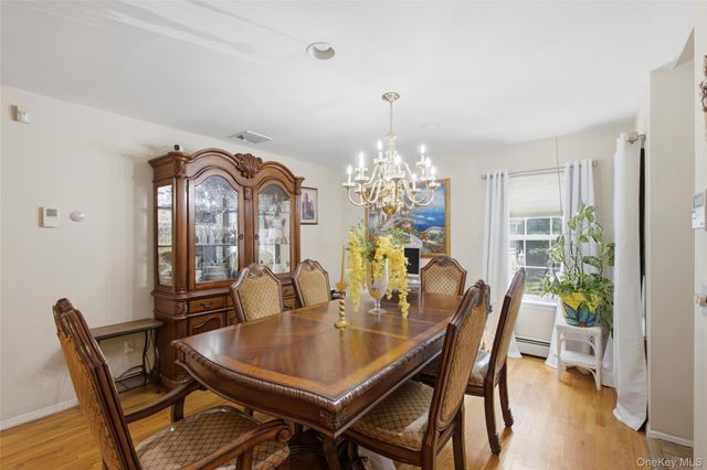 104 Lincoln Boulevard, Hauppauge, NY 11788