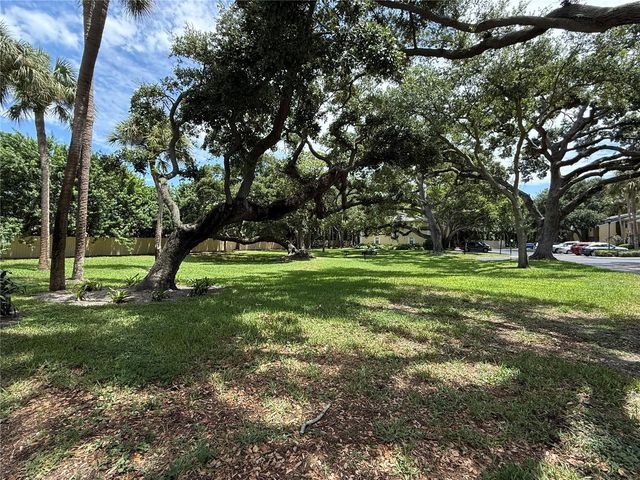 3001 58TH AVENUE S 613, St Petersburg, FL 33712