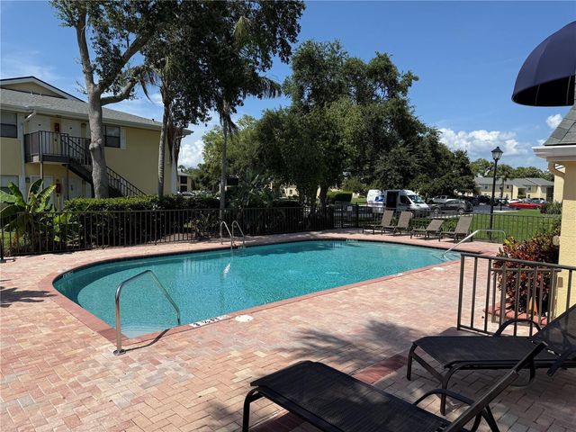 3001 58TH AVENUE S 613, St Petersburg, FL 33712