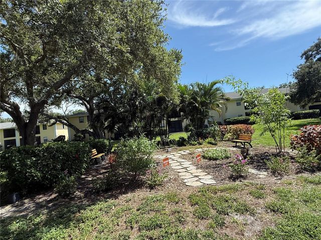 3001 58TH AVENUE S 613, St Petersburg, FL 33712