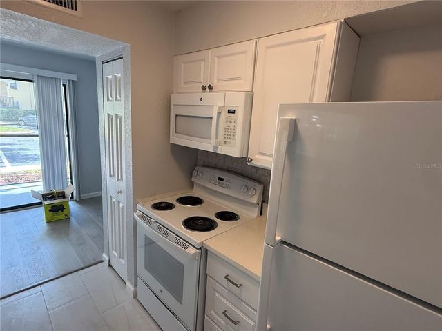 3001 58TH AVENUE S 613, St Petersburg, FL 33712