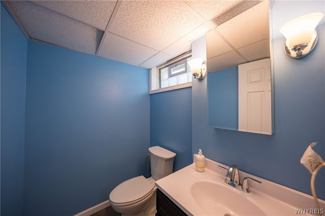 71 Lou Ann Drive, Cheektowaga, NY 14043