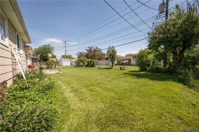 71 Lou Ann Drive, Cheektowaga, NY 14043