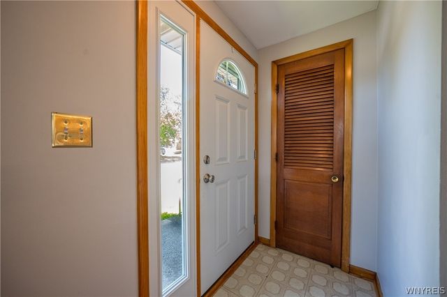 71 Lou Ann Drive, Cheektowaga, NY 14043