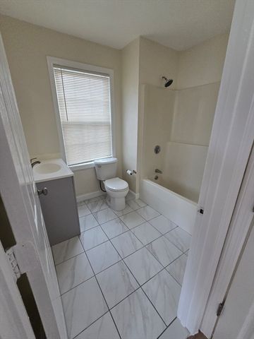 111 Main Street 15R, Peabody, MA 01960
