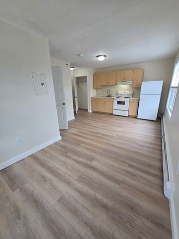 111 Main Street 15R, Peabody, MA 01960