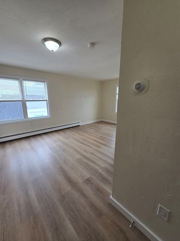 111 Main Street 15R, Peabody, MA 01960