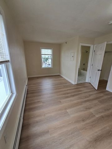 111 Main Street 15R, Peabody, MA 01960