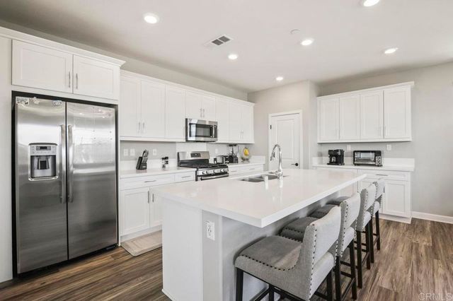 1891 Cosmopolitan Lane 6, Chula Vista, CA 91915
