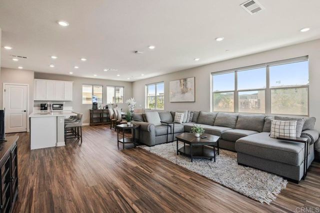 1891 Cosmopolitan Lane 6, Chula Vista, CA 91915