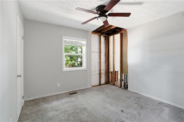 1362 Natchez Trace SW, Marietta, GA 30008