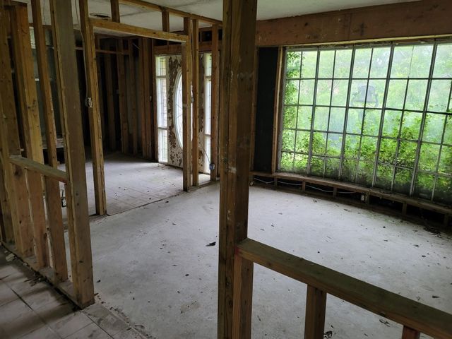 13325 River Oaks Boulevard, Beaumont, TX 77713