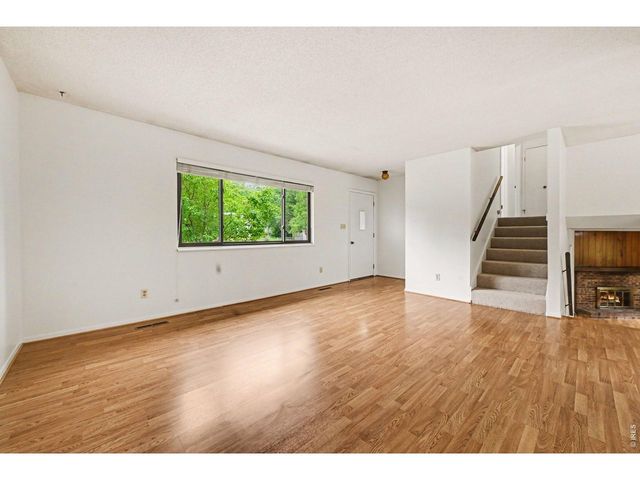 3231 Meadowlark Ave, Fort Collins, CO 80526