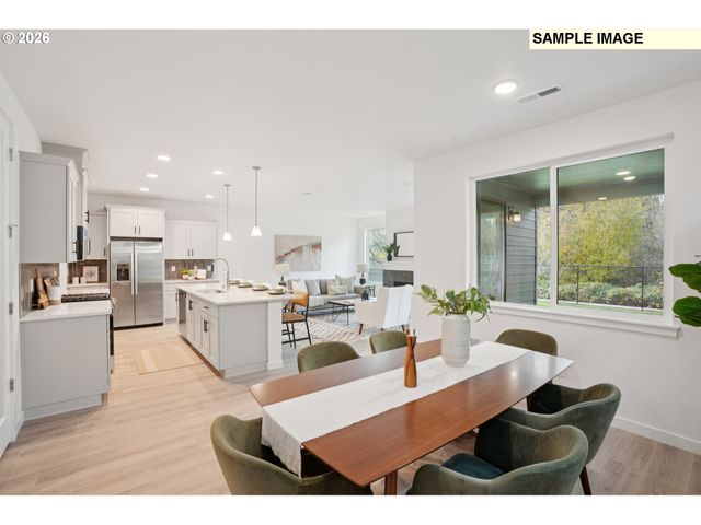 1235 W SPARROW Ave, La Center, WA 98629