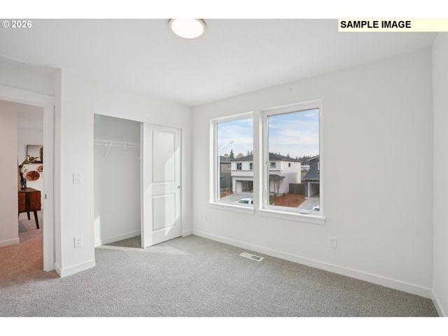 1235 W SPARROW Ave, La Center, WA 98629