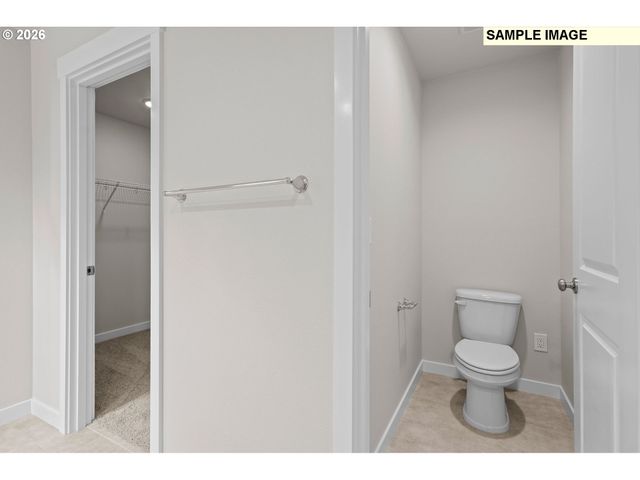 1235 W SPARROW Ave, La Center, WA 98629