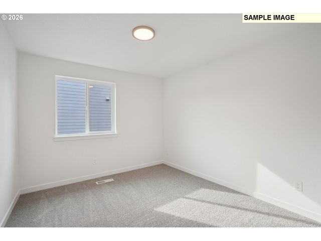1235 W SPARROW Ave, La Center, WA 98629