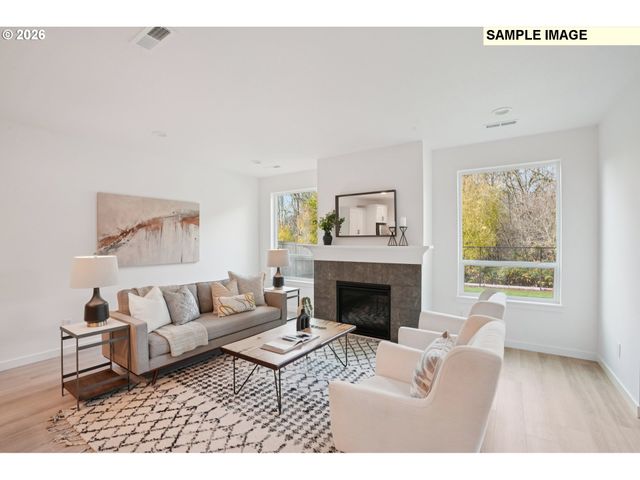 1235 W SPARROW Ave, La Center, WA 98629