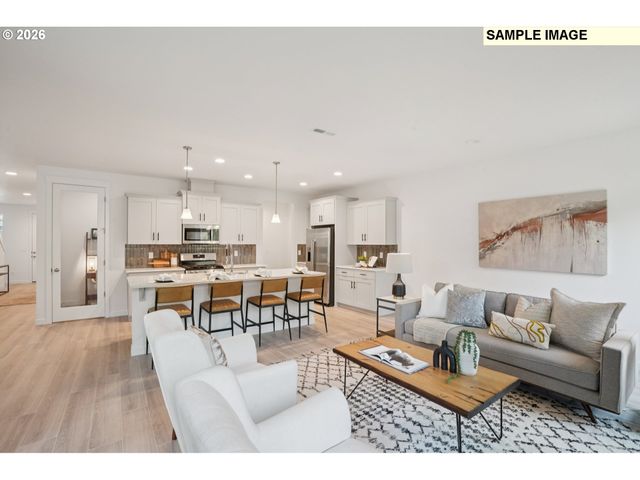 1235 W SPARROW Ave, La Center, WA 98629