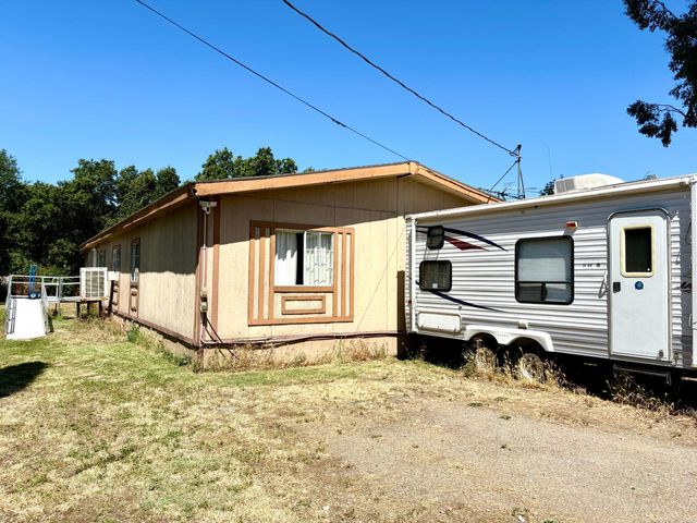 1547 S Adelbert Ave, Stockton, CA 95215