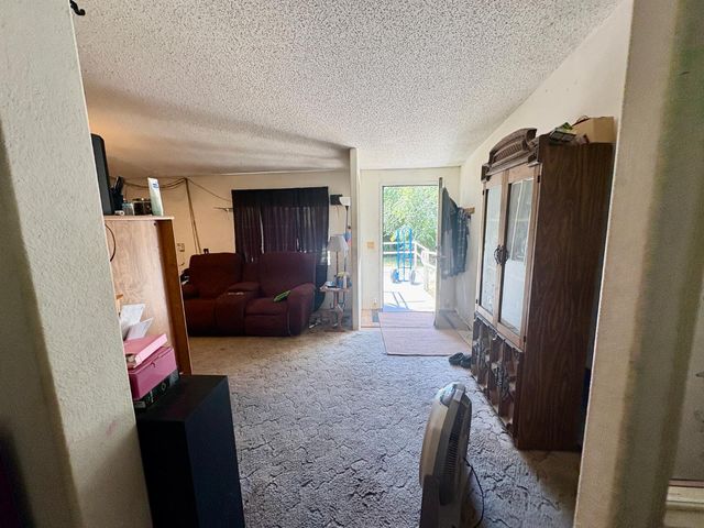 1547 S Adelbert Ave, Stockton, CA 95215