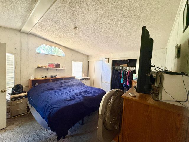 1547 S Adelbert Ave, Stockton, CA 95215