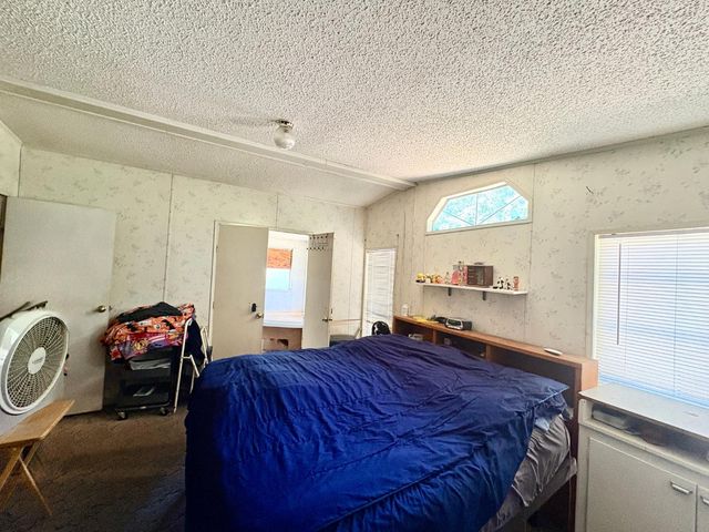 1547 S Adelbert Ave, Stockton, CA 95215