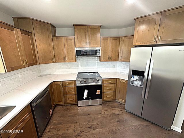 4906 Blue Sky Way, Marianna, FL 32446