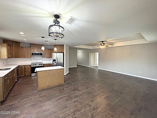 4906 Blue Sky Way, Marianna, FL 32446