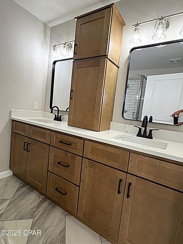 4906 Blue Sky Way, Marianna, FL 32446