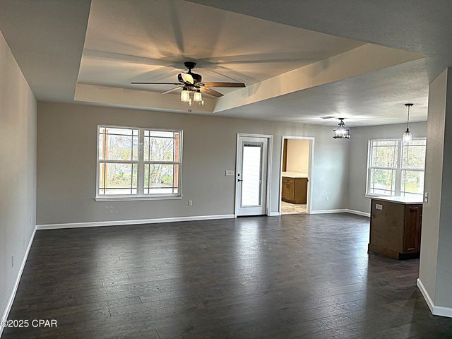 4906 Blue Sky Way, Marianna, FL 32446