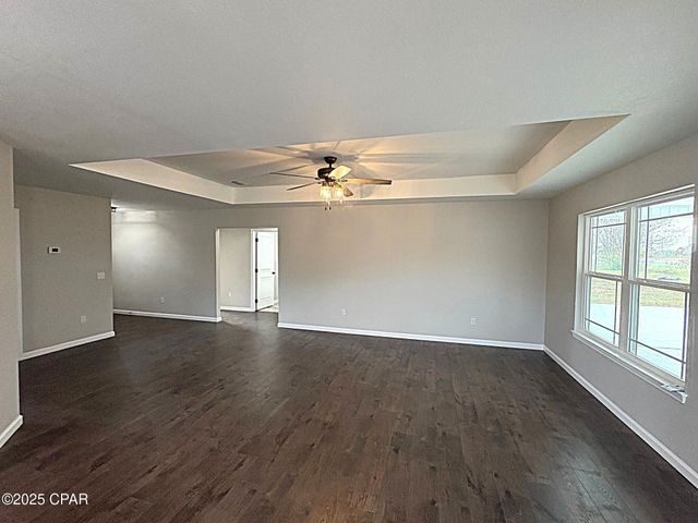 4906 Blue Sky Way, Marianna, FL 32446