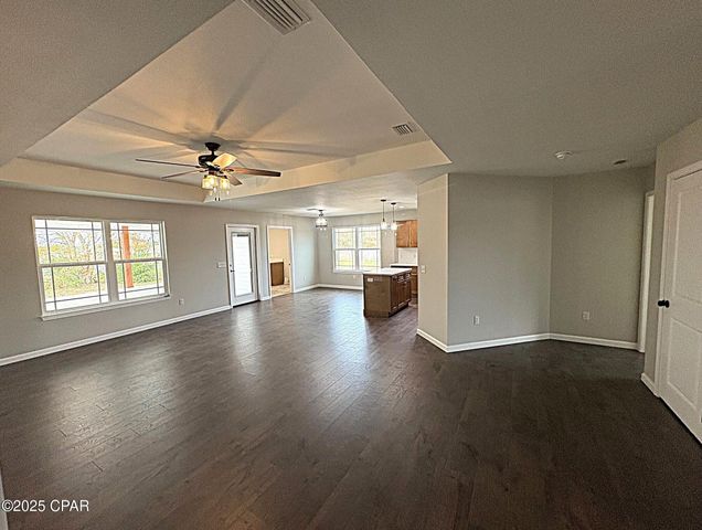 4906 Blue Sky Way, Marianna, FL 32446