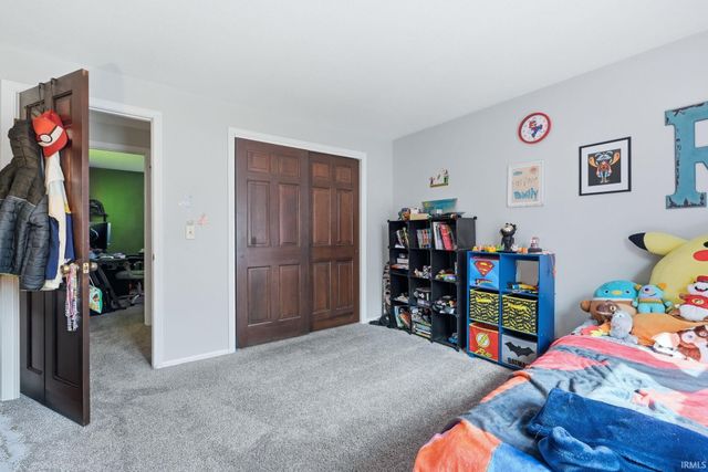 7927 Willowwood Drive, Fort Wayne, IN 46835