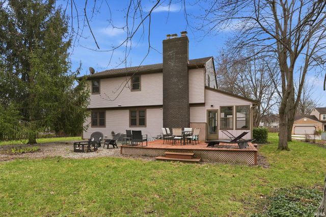 7927 Willowwood Drive, Fort Wayne, IN 46835