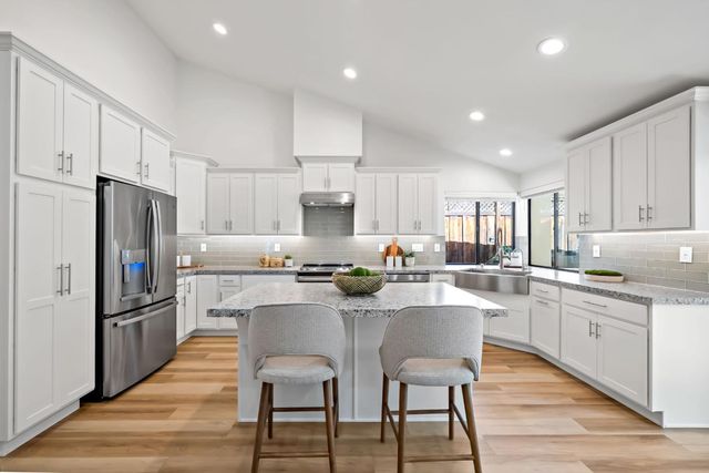 3014 Creek Estates Court, San Jose, CA 95135