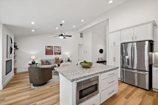 3014 Creek Estates Court, San Jose, CA 95135