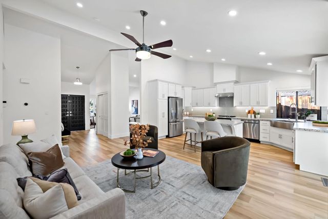 3014 Creek Estates Court, San Jose, CA 95135