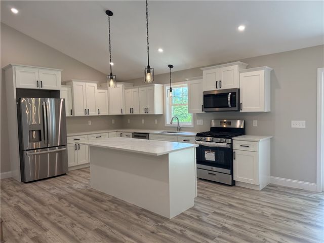 50 Hope Furnace Road, Coventry, RI 02816
