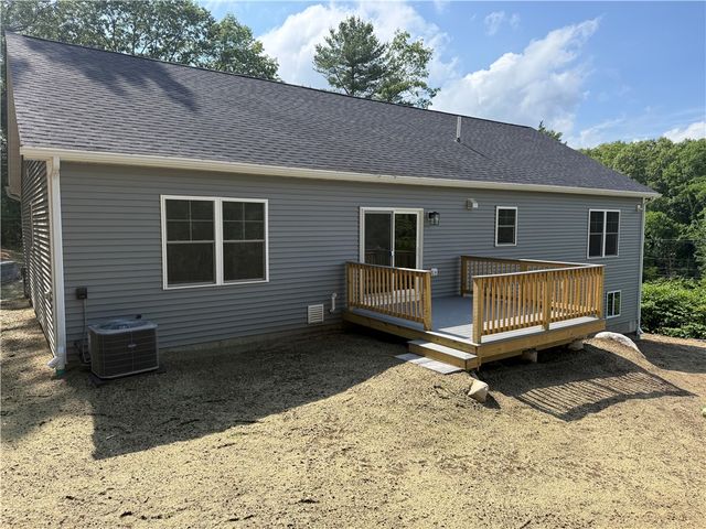 50 Hope Furnace Road, Coventry, RI 02816