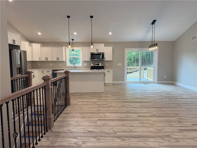 50 Hope Furnace Road, Coventry, RI 02816
