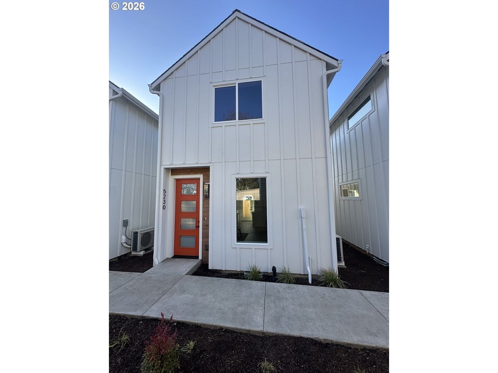 5230 Se Knapp, Portland, OR 97206