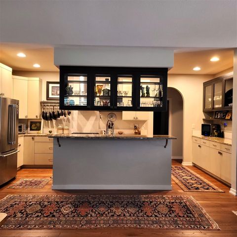 318 Morning Walk Path, Benton Harbor, MI 49022