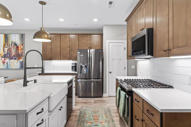 5170 94th Lane N, Brooklyn Park, MN 55443