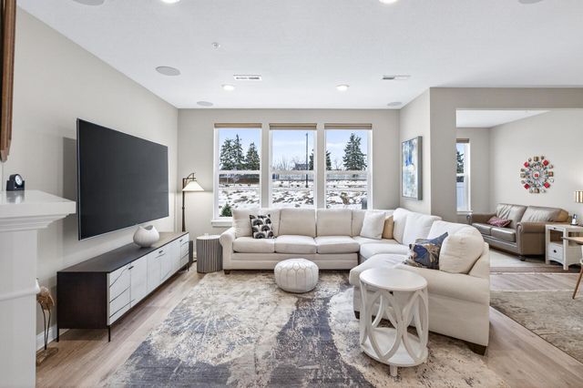 5170 94th Lane N, Brooklyn Park, MN 55443