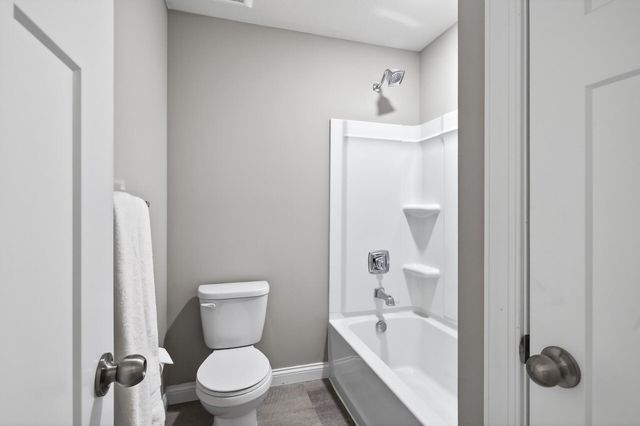 5170 94th Lane N, Brooklyn Park, MN 55443