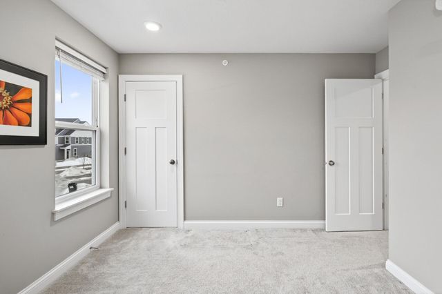 5170 94th Lane N, Brooklyn Park, MN 55443