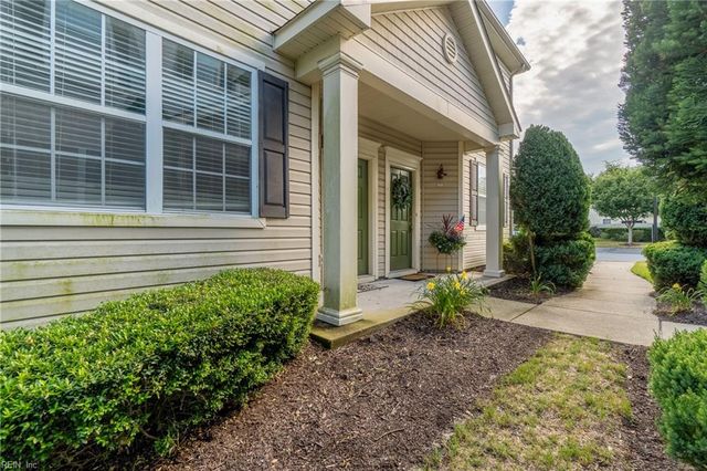 1483 Titchfield DR, Chesapeake, VA 23320