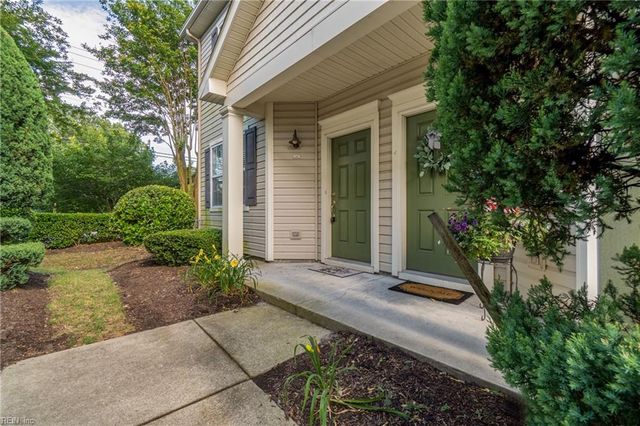 1483 Titchfield DR, Chesapeake, VA 23320