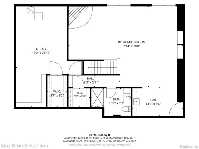 1935 Pine Ridge Lane, Bloomfield Charter Township, MI 48302
